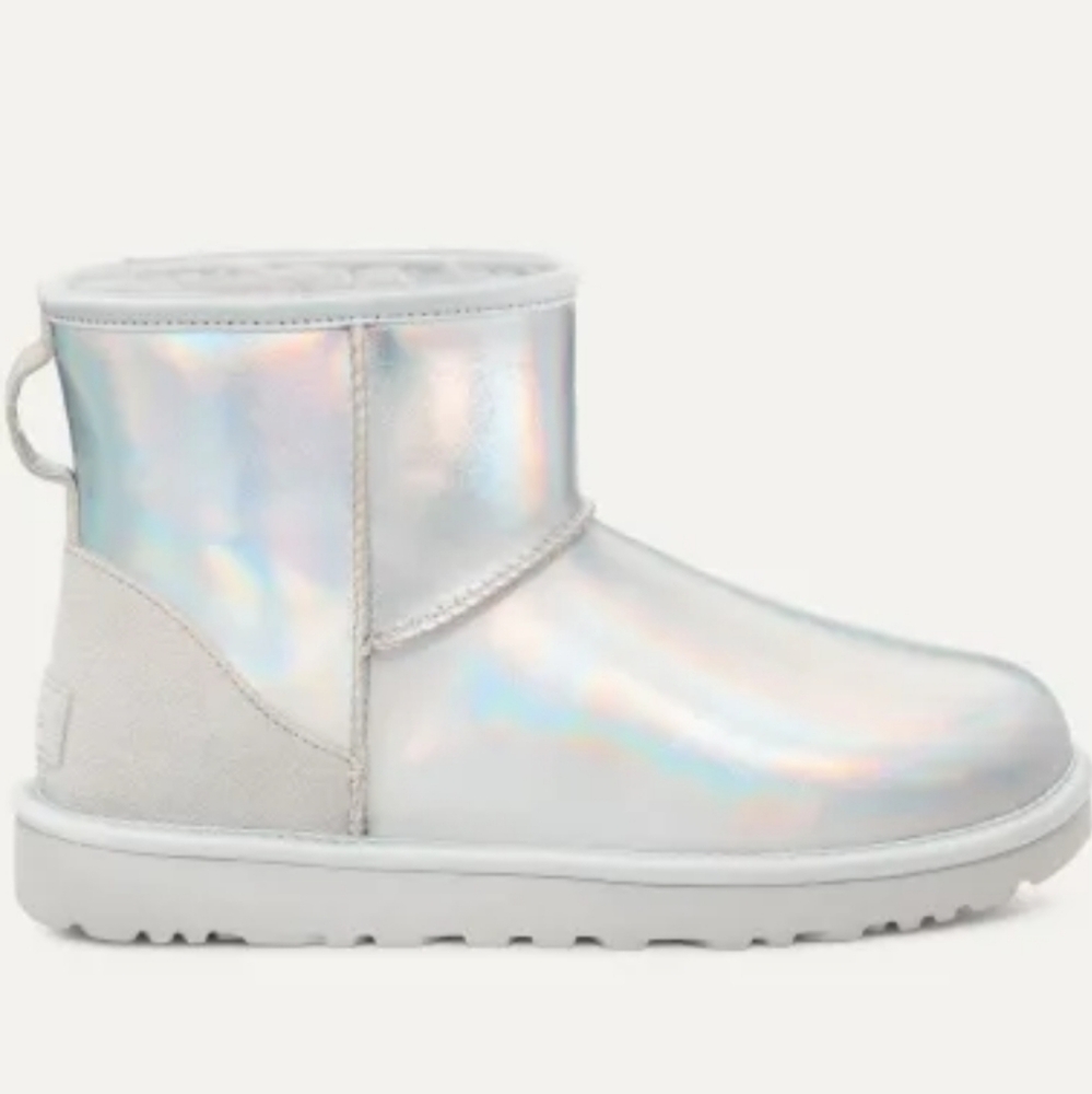 Ugg Boots - Picture 4 of 16